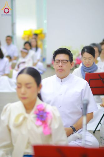 ภาพ No.197529:พิธีถวายสังฆทานคณะสงฆ์ 2 นิกายเชื่อมสัมพันธ์ไทย-เกาหลี วันอาทิตย์ที่ 5 มกราคม พ.ศ. 2568 ณ อาคารชมรมภาวนารักษ์ วัดพระธรรมกาย อำเภอคลองหลวง จังหวัดปทุมธานี