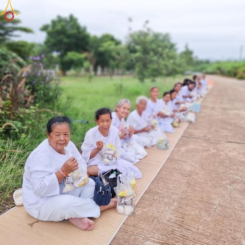 ภาพ No.152661:โครงการอบรมอุบาสก อุบาสิกาแก้ว รุ่นที่ 1 ตัวแทนทอดกฐินสามัคคีทั่วไทย 30,000 วัด บูชาธรรม 80 ปี หลวงพ่อธัมมชโย ระหว่างวันที่ 6-8 กันยายน พ.ศ.2567 ณ ศูนย์ปฏิบัติธรรมเพชรบูรณ์ ต.นาป่า อ.เมืองเพชรบูรณ์