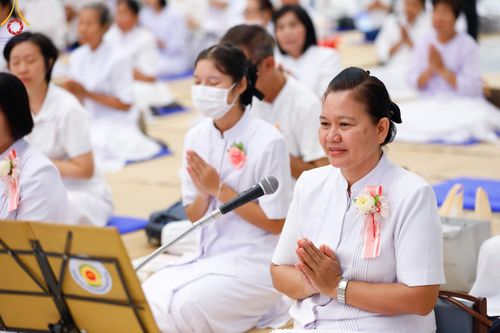 ภาพ No.127806:พิธีถวายภัตตาหารเป็นสังฆทาน แด่คณะพระธรรมยาตราฯ ในโครงการธรรมยาตราอัญเชิญพระบรมสารีริกธาตุ ประดิษฐาน ณ มหารัตนเจดีย์สิริปทุมสวรรค์ อ.บางกล่ำ จ.สงขลา วันที่ 9 มีนาคม พ.ศ. 2567