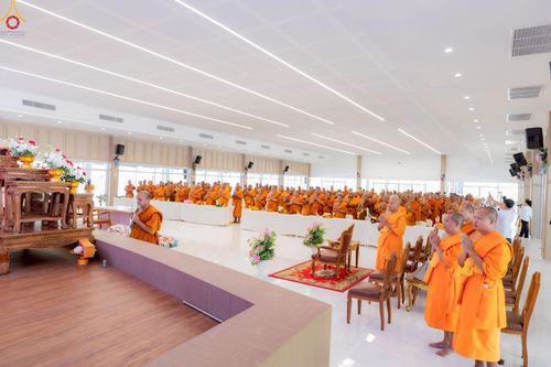 ภาพ No.235796:วันอังคารที่ 29 กรกฏาคม พ.ศ. 2568 สัมมนาคณะสงฆ์ เพื่อฟื้นฟูพระพุทธศาสนา  ภาคใต้ (สงขลา สตูล พัทลุง ปัตตานี)   โครงการทอดกฐิน 30,000 วัดทั่วไทย  ประจำปีพุทธศักราช 2568 ณ ศูนย์ปฏิบัติธรรมภาคใต้ จ.สงขลา