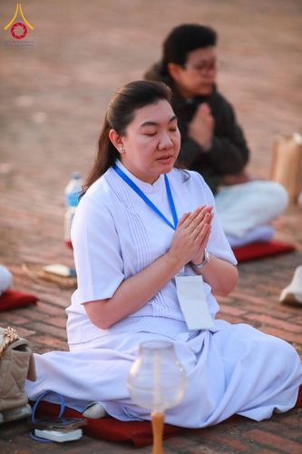 ภาพ No.130594:พิธีจุดโคมประทีปถวายเป็นพุทธบูชา ในโครงการบรรพชา 1,250 รูป ณ มหาวิหารมายาเทวี แดนประสูติ สวนลุมพินี ประเทศเนปาล วันที่ 9 มีนาคม พ.ศ. 2567