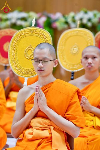 ภาพ No.237806:วันอาทิตย์ที่ 10 สิงหาคม พ.ศ. 2568 พิธีถวายไทยธรรมมุทิตาเปรียญธรรมและบาลีศึกษา ณ ห้องแก้วสารพัดนึก2 วัดพระธรรมกาย ปทุมธานี