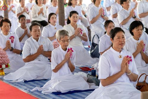 ภาพ No.144383:3 Bigboon 1.พิธีทอดผ้าป่าสถาปนาสังฆรัตนะปทุมเจดีย์ 2.พิธีประดิษฐานดอกบัวอนันต์นิรันดร์กาล 3.พิธีถวายมหาสังฆทานแด่คณะสงฆ์ทุกวัดในจังหวัดปัตตานี ณ ศูนย์อบรมเยาวชนจังหวัดปัตตานี วันอาทิตย์ที่ 14 กรกฎาคม พ.ศ. 2567