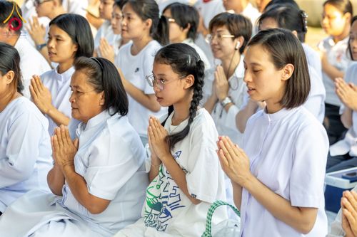 ภาพ No.135278:พิธีปลงผม ธรรมทายาท ระดับอุดมศึกษา รุ่นที่ 51 ภาคฤดูร้อน ณ วัดพระธรรมกาย จ.ปทุมธานี วันเสาร์ที่ 6 เมษายน พ.ศ. 2567