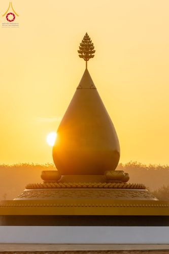 ภาพ No.129222:พิธีถวายภัตตาหารเป็นสังฆทาน แด่คณะพระธรรมยาตราฯ ในโครงการธรรมยาตราอัญเชิญพระบรมสารีริกธาตุ  ประดิษฐาน ณ มหารัตนเจดีย์สิริปทุมสวรรค์ อ.บางกล่ำ จ.สงขลา วันที่ 11 มีนาคม พ.ศ. 2567