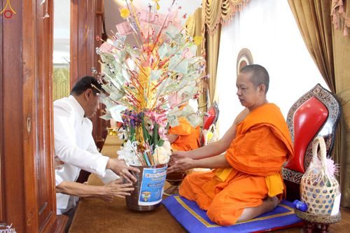 ภาพ No.266651:วันที่ 18 ตุลาคม พ.ศ. 2568 พิธีทอดกฐินสามัคคีทั่วไทย ณ วัดตระพังทอง ตำบลเมืองเก่า อำเภอเมือง จังหวัดสุโขทัย โดยคณะศิษยานุศิษย์ บูชาธรรม 81 ปี หลวงพ่อธัมมชโย