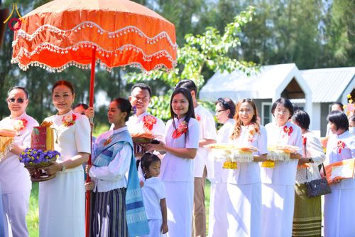 ภาพ No.174815:พิธีทอดกฐินสามัคคีเพื่อสร้างกฏิสามเณรบวชเรียน ณ ศูนย์ปฏิบัติธรรมแก้วกลางนา จ.กาฬสินธุ์ วันที่ 31 ตุลาคม พ.ศ. 2567