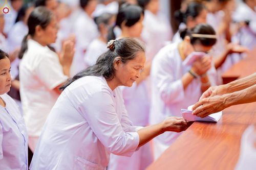 ภาพ No.247618:วันที่ 19-21 กันยายน พ.ศ. 2568 พิธีอบรมอุบาสก-อุบาสิกาแก้ว รุ่นที่ 2 ณ ศูนย์อบรมเยาวชนกาญจนบุรี