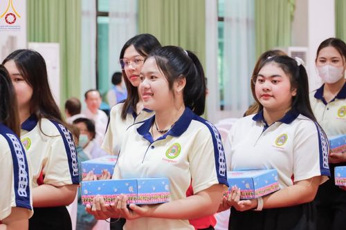 ภาพ No.199109:พิธีทอดผ้าป่าทำนุบำรุงศาสนสถาน ณ วัดไร่ขิง ตำบลไร่ขิง อำเภอสามพราน จังหวัดนครปฐม ในโครงการธรรมยาตรา กตัญญูบูชา มหาปูชนียาจารย์ พระมงคลเทพมุนี(สด จนฺทสโร) พระผู้ปราบมาร อนุสรณ์สถาน 7 แห่ง ปีที่ 13 วันที่ 21 มกราคม พ.ศ. 2568