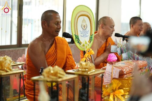 ภาพ No.176892:พิธีทอดกฐิน ณ วัดบางเป้ง จ.ชลบุรี ในโครงการทอดกฐินสามัคคีทั่วไทย 30,000 วัด บูชาธรรม 80 ปี หลวงพ่อธัมมชโย โดยคณะศิษยานุศิษย์วัดพระธรรมกาย วันที่ 29 ตุลาคม พ.ศ. 2567