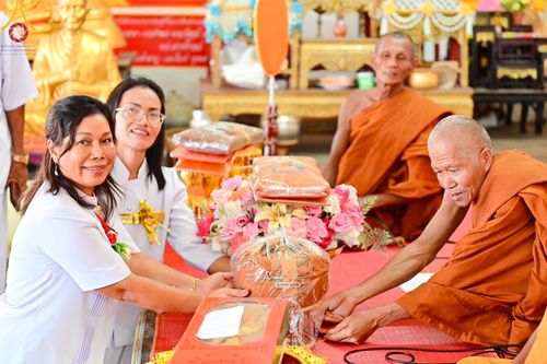 ภาพ No.169494:พิธีทอดกฐิน ณ วัดหนองคูพัฒนา จ.ชัยภูมิ ในโครงการกฐินสามัคคีทั่วไทย 30,000 วัด บูชาธรรม 80 ปี หลวงพ่อธัมมชโย โดยคณะศิษยานุศิษย์วัดพระธรรมกาย วันที่ 26 ตุลาคม พ.ศ. 2567