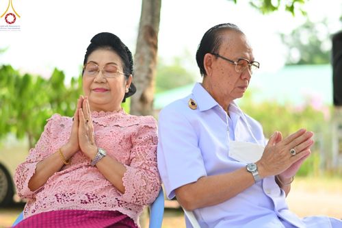 ภาพ No.62829:พิธีตักบาตรฉลองสามเณรใหม่ ในโครงการบรรพชาสามเณร ฟื้นฟูพระพุทธศาสนาทั่วไทย ณ ศูนย์ปฏิบัติธรรมพนมสารคาม(เพชรตะวัน) จ.ฉะเชิงเทรา วันที่ 12 เมษายน พ.ศ. 2567