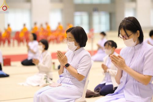 ภาพ No.212577:วันพฤหัสบดีที่ 20 มีนาคม พ.ศ. 2568 การประชุม 3 อาศรม วัดพระธรรมกาย เพื่องาน 22 เมษายน วันคุ้มครองโลก ถวายมหาสังฆทาน 40,000 กว่าวัดทั่วประเทศ