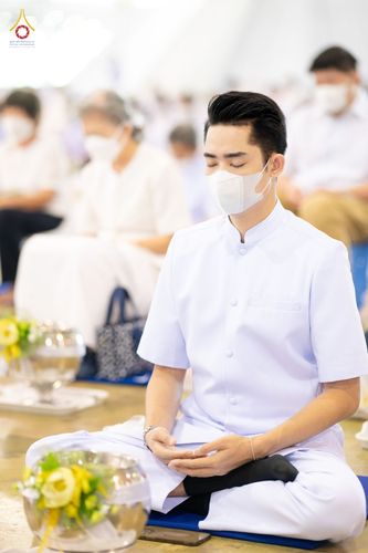 ภาพ No.76612:พิธีถวายโคมมาฆประทีป น้อมถวายเป็นพุทธบูชา แด่คณะพระภิกษุ สามเณร วัดพระธรรมกาย วันที่ 25 กุมภาพันธ์ พ.ศ. 2566