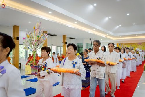 ภาพ No.256967:วันพฤหัสบดีที่ ๑๖ ตุลาคม พ.ศ. ๒๕๖๘ พิธีทอดกฐินสามัคคีเพื่อรองรับประดิษฐานองค์เจดีย์ ณ ศูนย์ปฏิบัติธรรมเถินเทิดธรรม อ.เถิน จ.ลำปาง