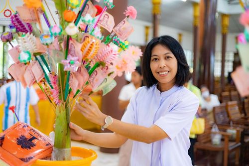 ภาพ No.165943:พิธีทอดกฐิน ณ วัดท่าเรือ ต.ท่าเรือ อ.ท่ามะกา จ.กาญจนบุรี ในโครงการกฐินสามัคคีทั่วไทย 30,000 วัด บูชาธรรม 80 ปี หลวงพ่อธัมมชโย โดยคณะศิษยานุศิษย์วัดพระธรรมกาย วันที่ 20 ตุลาคม พ.ศ. 2567