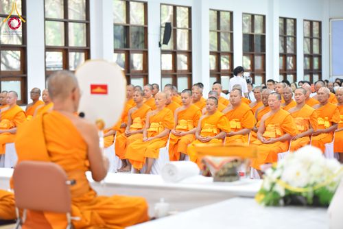 ภาพ No.280652:วันศุกร์ที่ 12 ธันวาคม พ.ศ.2568 พิธีบำเพ็ญกุศลปัญญาสมวาร (50 วัน) อุทิศถวายพระราชกุศลแด่ “พระพันปีหลวง” ณ วัดพระธรรมกาย