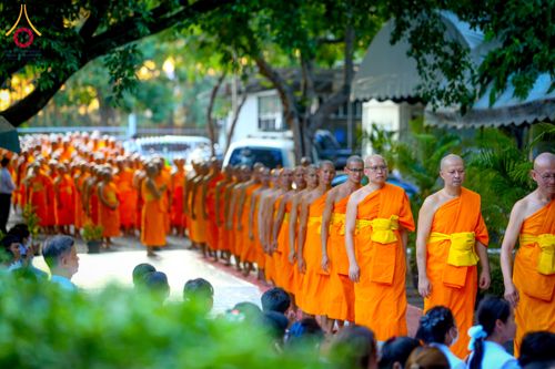 ภาพ No.135761:พิธีปลงผมธรรมทายาท โครงการบรรพชาและอุปสมบทหมู่ รุ่นบูชาธรรม 80 ปี หลวงพ่อธัมมชโย ณ หมู่บ้านบรรลุธรรม วัดพระธรรมกาย วันที่ 7 เมษายน พ.ศ. 2567