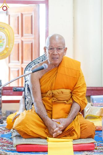 ภาพ No.195808:พิธีทอดผ้าป่าทำนุบำรุงศาสนสถาน ณ วัดตรีพาราสีมาเขต ต.สามเมือง อ.ลาดบัวหลวง จ.พระนครศรีอยุธยา ในโครงการธรรมยาตรา กตัญญูบูชา มหาปูชนียาจารย์ พระมงคลเทพมุนี(สด จนฺทสโร) พระผู้ปราบมาร อนุสรณ์สถาน 7 แห่ง ปีที่ 13 วันที่ 13 มกราคม พ.ศ. 2568