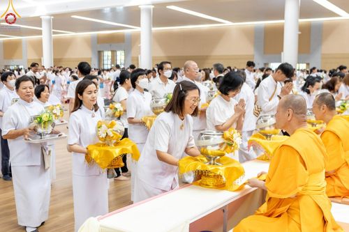 ภาพ No.206938:พิธีถวายโคมมาฆประทีป น้อมถวายเป็นพุทธบูชา แด่คณะพระภิกษุ สามเณร วัดพระธรรมกาย วันอาทิตย์ที่ 9 กุมภาพันธ์ พ.ศ. 2568 ณ ห้องแก้วสารพัดนึก 2 สภาธรรมกายสากล วัดพระธรรมกาย จังหวัดปทุมธานี