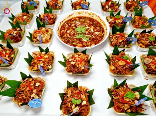 ภาพ No.117455:พิธีถวายภัตตาหารเป็นสังฆทาน แด่คณะพระธรรมยาตรา วันที่ 23 มกราคม พ.ศ. 2567 ณ อนุสรณ์สถานบางปลา อ.บางเลน จ.นครปฐม