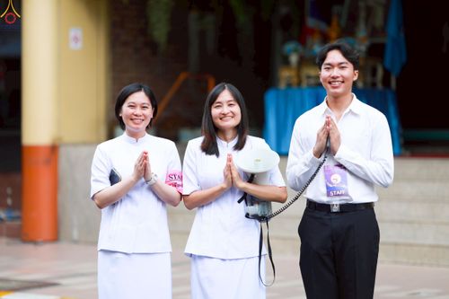 ภาพ No.237386:วันที่ 9-10 สิงหาคม พ.ศ. 2568 การเตรียมงาน เก็บงาน ของเจ้าหน้าที่ทุกสถานะ ในงานมหาสังฆทาน ตักบาตรพระ 10,000 รูป ใจกลางเมืองหาดใหญ่ จ.สงขลา