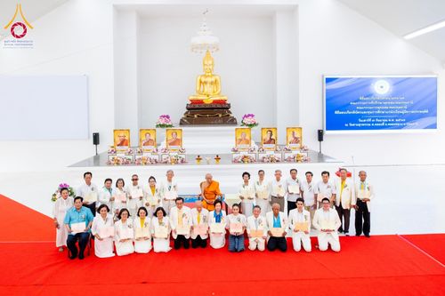 ภาพ No.152544:พิธียกฉัตรขาว 5 ชั้น กางกั้นถวายองค์พระประธาน อาคารปฏิบัติธรรมวัดสายสุวพรรณ ต.คลองสี่ อ.คลองหลวง จ.ปทุมธานี วันเสาร์ที่ 7 กันยายน พ.ศ. 2567