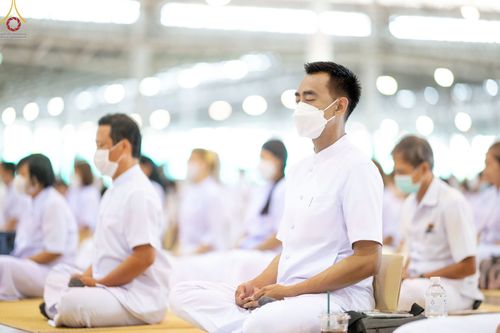 ภาพ No.75603:วัดพระธรรมกายจัด งานบุญวันอาทิตย์ต้นเดือน  มีกิจกรรมดังนี้ พิธีตักบาตร, พิธีบูชาข้าวพระ พระธรรมยาตรารับประกาศนียบัตร โครงการธรรมยาตราฯ ปีที่ 11 ในวันที่ 5 กุมภาพันธ์ พ.ศ. 2566 ณ วัดพระธรรมกาย อ.คลองหลวง จ.ปทุมธานี