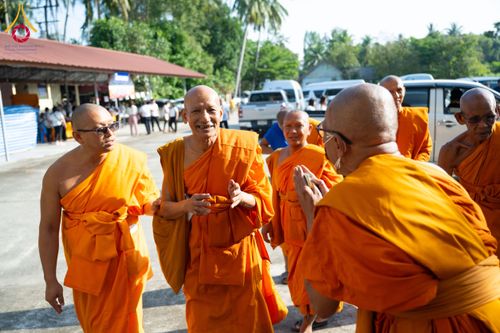 ภาพ No.208504:พิธีถวายสังฆทานแด่คณะสงฆ์ 323 วัด ปีที่ 21 ครั้งที่ 174 พิธีมอบกองทุนหนุนแรงใจช่วยครูใต้ ปีที่ 18 ครั้งที่ 138 และพิธีทำบุญอุทิศส่วนกุศลให้ผู้วายชนม์ ณ วัดบุณณาราม(วัดโคกงู) จ.นราธิวาส วันเสาร์ที่ 15 กุมภาพันธ์ พ.ศ.2568