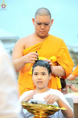 ภาพ No.213707:วันอาทิตย์ที่ 30 มีนาคม พ.ศ. 2568 พิธีตัดปอยผม โครงการหน่อแก้วเปรียญธรรม รุ่นที่ 13 ณ ค่ายจองแชมป์ หมู่กุฏิสามเณรเปรียญธรรม วัดพระธรรมกาย