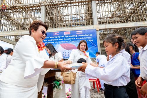 ภาพ No.92002:5 งานมหัคคตกุศล ณ วัดสิริวิเวก แขวงจำปาสัก สปป. ลาว วันที่ 1 พฤศจิกายน พ. ศ. 2566