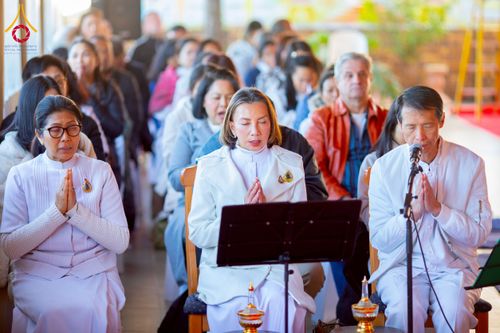 ภาพ No.231695:โครงการบรรพชาอุปสมบทหมู่ครั้งที่ 2 ณ วัดพระธรรมกายโจฮันเนสเบิร์ก ประเทศแอฟริกาใต้ วันอาทิตย์ 29 มิถุนายน พ.ศ. 2568