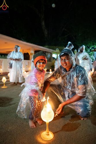 ภาพ No.141959:PhotoStory มหาศรัทธา ธรรมยาตราศรีลังกา EP.7 พิธีจุดวิสาขประทีป 6 วัด ถวายเป็น พุทธบูชา  โครงการสยาม-ลังกา ธรรมยาตรา  ฉลองเทศกาลวิสาขบูชาแห่งชาติ ศรีลังกา วันที่ 16 เดือนมิถุนายน พ.ศ. 2567