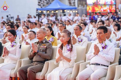 ภาพ No.312763:วันอาทิตย์ที่ 8 มีนาคม พ.ศ.2569 ทำบุญเมืองนครราชสีมา 558 ปี ตักบาตรพระ 10,000 รูป (ภาพชุดที่ 2)