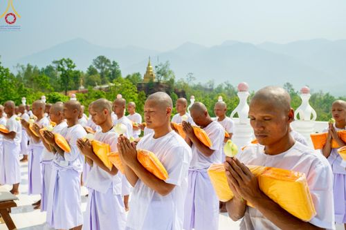 ภาพ No.63049:Photo Story  มหัศจรรย์วัดดงดินแดง Episode 2 โครงการบรรพชาอุปสมบทหมู่ ฟื้นฟูพระพุทธศาสนาทั่วไทย ณ วัดดงดินแดง อ.อมก๋อย จ.เชียงใหม่ วันที่ 3 เมษายน พ.ศ. 2567