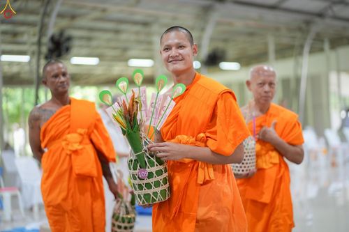 ภาพ No.248315:วันอาทิตย์ที่ 21 กันยายน พ.ศ. 2568 พิธีตักบาตร, พิธีทอดผ้าป่าบำรุงธุดงคสถานล้านนา, พิธีถวายกองทุนการศึกษาพระบาลี, พิธีถวายสลากภัตเป็นสังฆทาน เนื่องในโอกาสครบรอบ 39 ปี ธุดงคสถานล้านนา ณ ธุดงคสถานล้านนา อ.สันทราย จ.เชียงใหม่