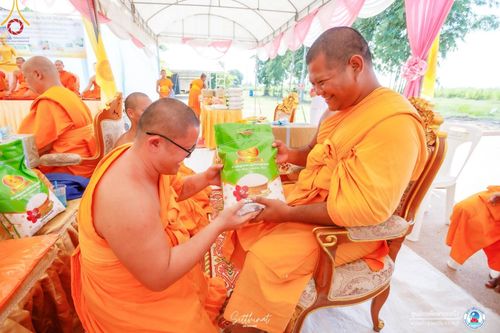 ภาพ No.161108:พิธีถวายมหาสังฆทาน 31 วัด , พิธีบุพเปตพลี , พิธีไถ่ชีวิตโค และ ปล่อยพันธ์ุปลาจำนวน 50,000 ชีวิต ณ ศูนย์การศึกษาจอมบึง ต.รางบัว อ.จอมบึง จ.ราชบุรี วันที่ 28 กันยายน พ.ศ. 2567