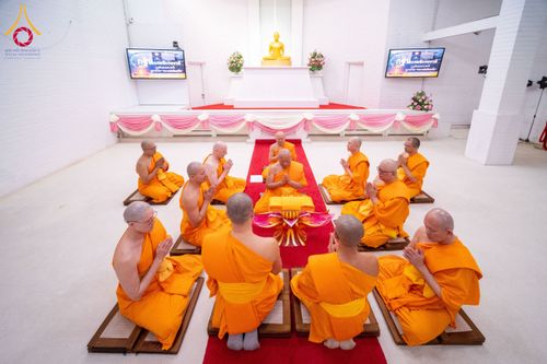 ภาพ No.179889:พิธีทอดกฐินบรมจักรพรรดิ สร้างอุโบสถ 80 ปี บูชาธรรมหลวงพ่อธัมมชโย ณ วัดพระธรรมกายแคลิฟอร์เนีย ประเทศสหรัฐอเมริกา วันอาทิตย์ที่ 10 พฤศจิกายน พ.ศ. 2567