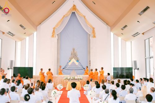 ภาพ No.171826:พิธีทอดกฐิน ศูนย์ปฏิบัติธรรมแก้วเมืองเลย วันที่ 27 ตุลาคม พ.ศ. 2567