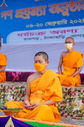 ภาพ No.127643:Photo Story ปฐมบรรพชาชาวพุทธมาร์มา Episode 2/5 วันที่ 6-7 กุมภาพันธ์ พ.ศ. 2567  โครงการบรรพชาครั้งประวัติศาสตร์ แห่งเทือกเขาจิตตะกอง  ครั้งแรกของชาวพุทธมาร์มา บังกลาเทศ บูชาธรรม 80 ปีหลวงพ่อธัมมชโย ณ วัดธัมจักร อรัญกุฏิ เมืองรัมการ์ คาร์กาชารี บังกลาเทศ