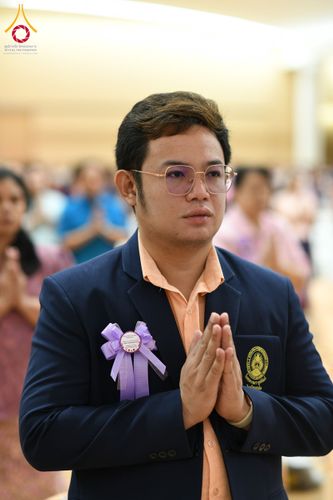 ภาพ No.196093:ผู้ว่าปทุมฯ เปิดงานวันครู ครั้งที่ 69 พ.ศ. 2568 จังหวัดปทุมธานี “เรียนดี มีความสุข : ครูไทยร่วมใจปฏิวัติการศึกษา เด็กฉลาดคิด ฉลาดทำ” ณ วัดพระธรรมกาย - รวมใจระลึกถึงพระคุณบูรพาจารย์ ยกย่องเชิดชูเกียรติผู้ประกอบวิชาชีพทางการศึกษาที่ประกอบคุณงามความดี 