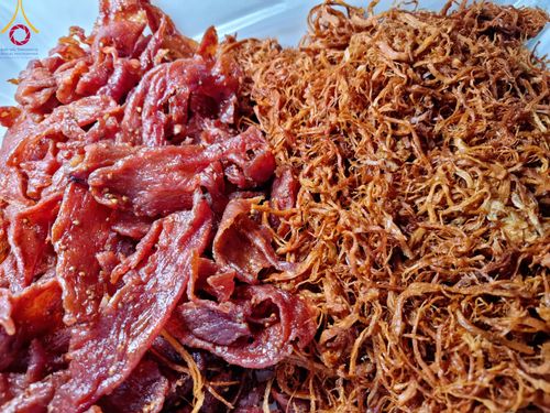 ภาพ No.111896:พิธีถวายภัตตาหารเป็นสังฆทาน แด่คณะพระธรรมยาตราฯ ในโครงการธรรมยาตรา กตัญญูบูชา มหาปูชนียาจารย์ พระมงคลเทพมุนี(สด จนฺทสโร) พระผู้ปราบมาร อนุสรณ์สถาน 7 แห่ง ปีที่ 12 วันที่ 14 มกราคม พ.ศ. 2567 ณ อนุสรณ์สถานมหาวิหารพระมงคลเทพมุนี  (โลตัสแลนด์) อ.สองพี่น้อง จ