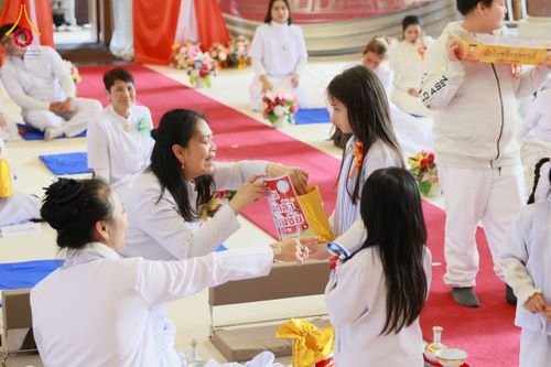 ภาพ No.172216:พิธีทอดกฐิน วัดพระธรรมกายสก็อตแลนด์ บูชาธรรม 80 ปี หลวงพ่อธัมมชโย โดยคณะศิษยานุศิษย์วัดพระธรรมกาย วันที่ 25 ตุลาคม พ.ศ. 2567