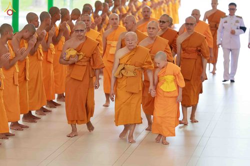 ภาพ No.341864:วันพุธที่ 29 กรกฎาคม พ.ศ. 2569 พิธีอุปสมบทสามเณรประโยค 9 นาคในพระบรมราชานุเคราะห์ ณ โบสถ์พระไตรปิฏก วัดพระธรรมกาย