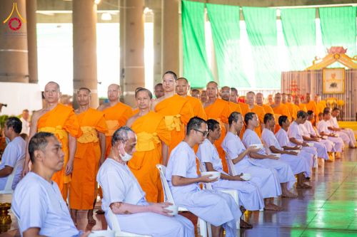 ภาพ No.293636:วันที่ 10 มกราคม พ.ศ. 2569 พิธีปลงผมธรรมทายาทบูชาธรรม 117  ปี คุณยายอาจารย์ฯ ณ วิหารคด วัดพระธรรมกาย ปทุมธานี