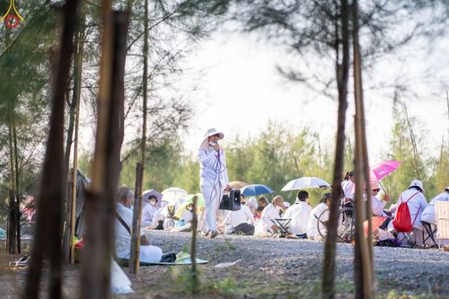 ภาพ No.117880:V.17 สำเร็จๆ การเตรียมงาน เก็บงาน การรับบุญของเจ้าหน้าที่หน่วยงานต่างๆ เพื่อโครงการธรรมยาตรา กตัญญูบูชามหาปูชนียาจารย์ พระมงคลเทพมุนี (สด จนฺทสโร) พระผู้ปราบมาร อนุสรณ์สถาน 7 แห่ง ปีที่ 12 ระหว่างวันที่ 2 - 31 มกราคม พ.ศ.2567