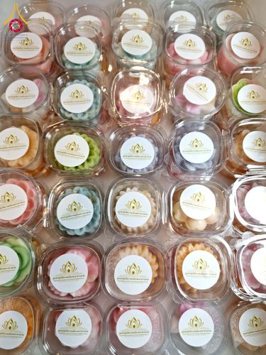 ภาพ No.203808:พิธีถวายภัตตาหารเป็นสังฆทาน แด่พระธรรมยาตรา ณ วัดพระธรรมกาย ตำบลคลองสาม อำเภอคลองหลวง จังหวัดปทุมธานี ในโครงการธรรมยาตรา กตัญญูบูชา มหาปูชนียาจารย์ พระมงคลเทพมุนี(สด จนฺทสโร) พระผู้ปราบมาร อนุสรณ์สถาน 7 แห่ง ปีที่ 13 วันที่ 30 มกราคม พ.ศ. 2568