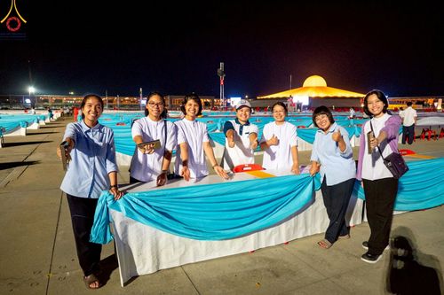 ภาพ No.219209:วันที่ 19-21 เมษายน พ.ศ. 2568 การเตรียมงานในลานธรรม , วิหารคด เพื่องานวันคุ้มครองโลก 22 เมษายน พ.ศ. 2568