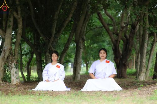 ภาพ No.158408:โครงการอบรมอุบาสก อุบาสิกาแก้ว  ตัวแทนทอดกฐิน 30,000 วัด ทั่วไทย บูชาธรรม 80 ปี หลวงพ่อธัมมชโย ระหว่างวันที่ 20-22 กันยายน พ.ศ. 2567 ณ จังหวัดบุรีรัมย์ รุ่นที่ 3