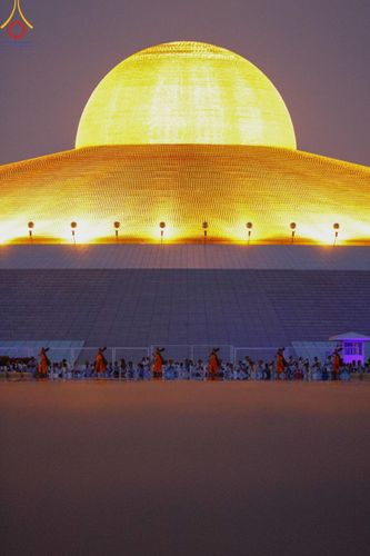 ภาพ No.120448:พิธีต้อนรับพระธรรมยาตรา ในโครงการธรรมยาตรา กตัญญูบูชา มหาปูชนียาจารย์ พระมงคลเทพมุนี(สด จนฺทสโร) พระผู้ปราบมาร อนุสรณ์สถาน 7 แห่ง ปีที่ 12 วันที่ 28 มกราคม พ.ศ. 2567 ณ วัดพระธรรมกาย จ.ปทุมธานี (ชุดที่ 2)